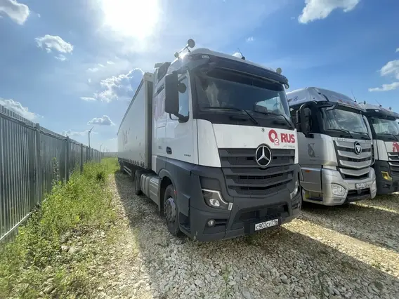 Седельный тягач Mercedes-Benz Actros 2024 года б/у