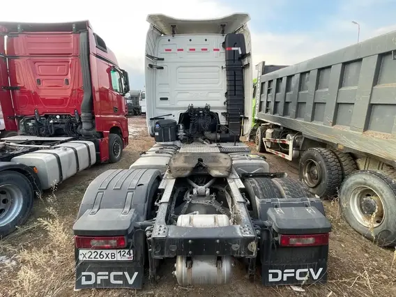 Седельный тягач Dongfeng C180NA 2023 года б/у фото 3