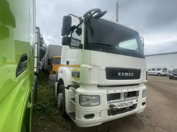 Седельный тягач Камаз 5490 2018 года б/у