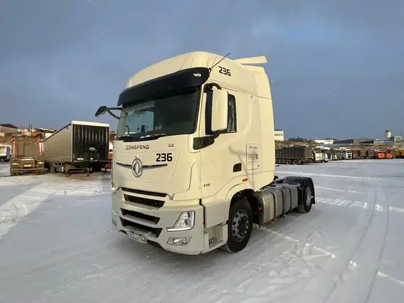 Седельный тягач Dongfeng DFH4180 2023 года б/у фото 3