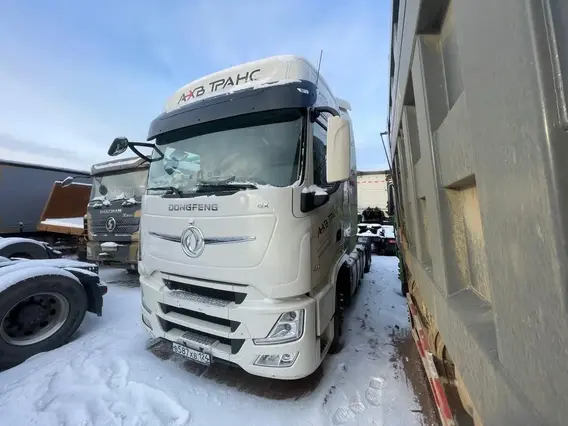 Седельный тягач Dongfeng DFH4180 2023 года б/у фото 3