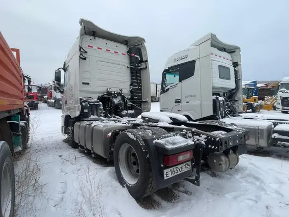 Седельный тягач Dongfeng DFH4180 2023 года б/у фото 4