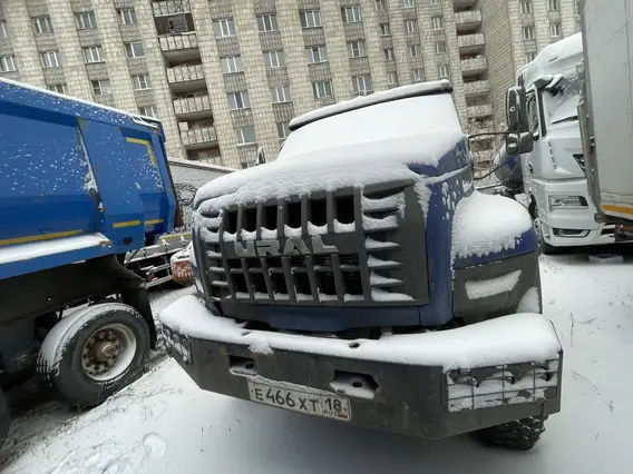 Седельный тягач Урал 44202 2021 года б/у фото 4
