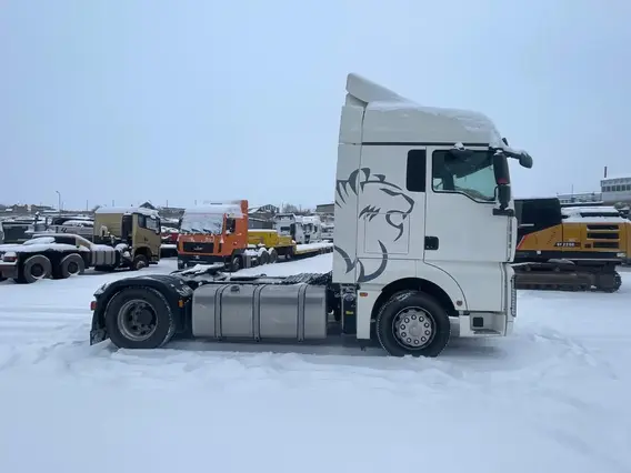 Седельный тягач SITRAK c7h 2023 года б/у фото 6