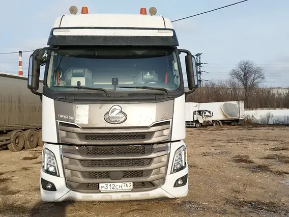 Седельный тягач Chenglong LZ4181H7AB 2023 года б/у фото 2
