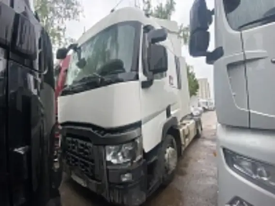 Седельный тягач Renault T 2019 года б/у фото 2