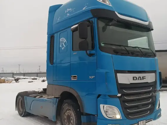 Седельный тягач DAF XF 2021 года б/у