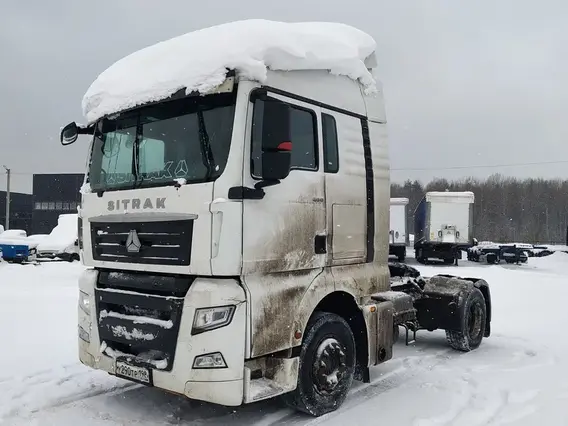 Седельный тягач SITRAK c7h 2023 года б/у