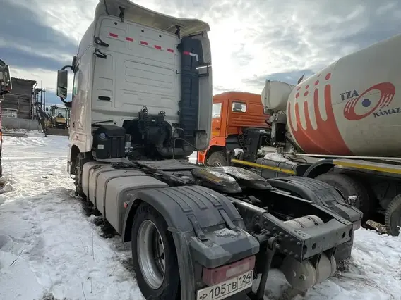 Седельный тягач Dongfeng DFH4180 2023 года б/у фото 4