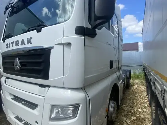 Седельный тягач SITRAK c7h 2023 года б/у