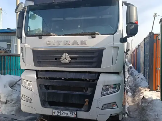 Седельный тягач SITRAK c7h 2023 года б/у фото 2