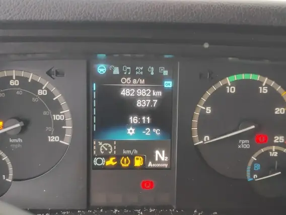 Седельный тягач Mercedes-Benz Actros 2023 года б/у фото 7