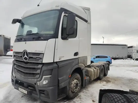 Седельный тягач Mercedes-Benz Actros 2023 года б/у фото 2