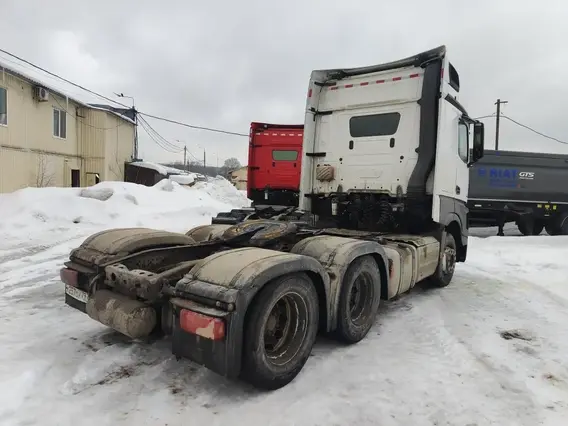 Седельный тягач Mercedes-Benz Actros 2023 года б/у фото 5