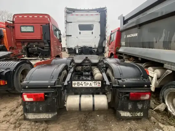 Седельный тягач Mercedes-Benz Actros 2023 года б/у фото 5