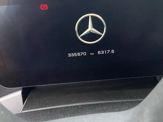 Седельный тягач Mercedes-Benz Actros 2023 года б/у фото 9