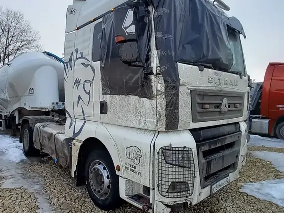 Седельный тягач SITRAK c7h 2024 года б/у фото 2