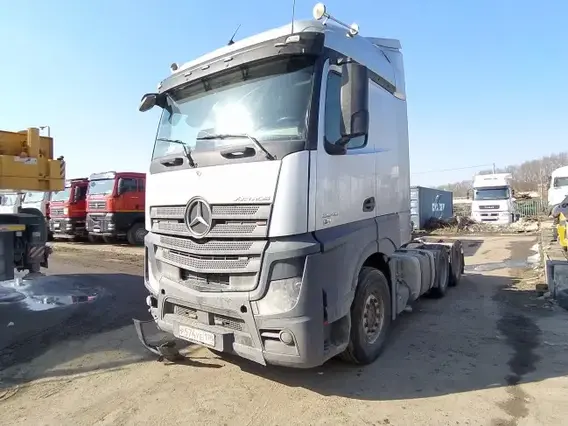 Седельный тягач Mercedes-Benz Actros 2022 года б/у
