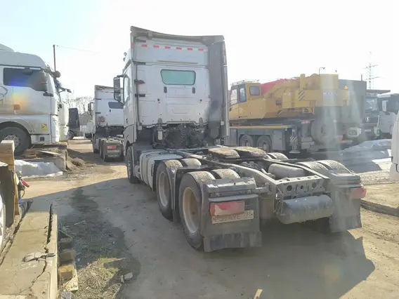 Седельный тягач Mercedes-Benz Actros 2022 года б/у фото 8