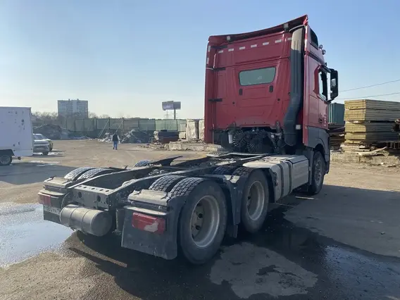 Седельный тягач Mercedes-Benz Actros 2022 года б/у фото 6