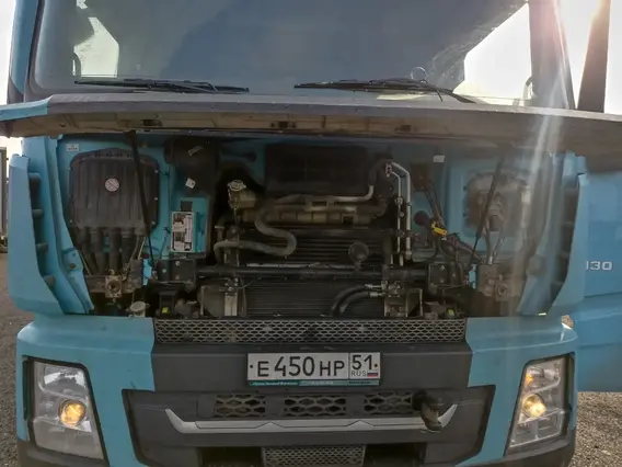 Седельный тягач Shacman SX42584V324 2023 года б/у фото 15