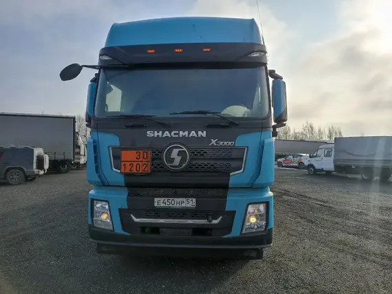 Седельный тягач Shacman SX42584V324 2023 года б/у фото 3