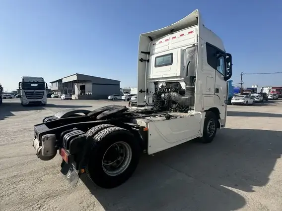 Седельный тягач Foton Auman EST A 2023 года б/у фото 4