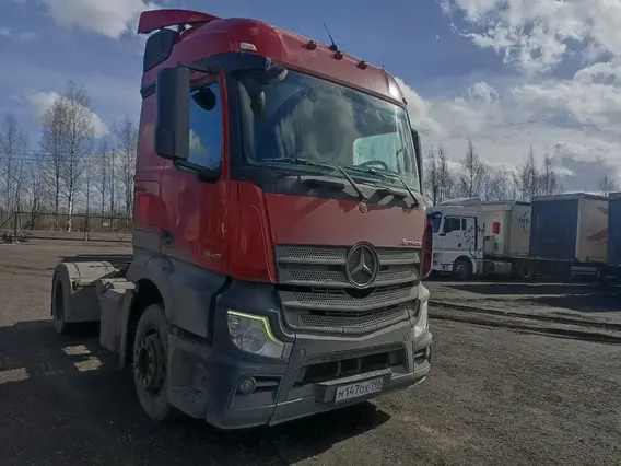 Седельный тягач Mercedes-Benz Actros 2022 года б/у