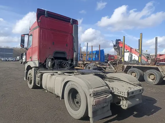 Седельный тягач Mercedes-Benz Actros 2022 года б/у фото 5