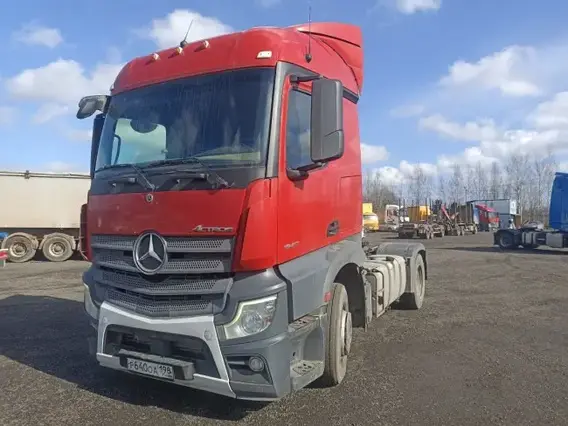 Седельный тягач Mercedes-Benz Actros 2021 года б/у