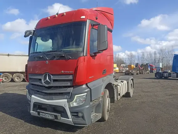 Седельный тягач Mercedes-Benz Actros 2021 года б/у фото 2