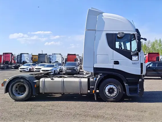 Седельный тягач IVECO Stralis 2021 года б/у фото 9