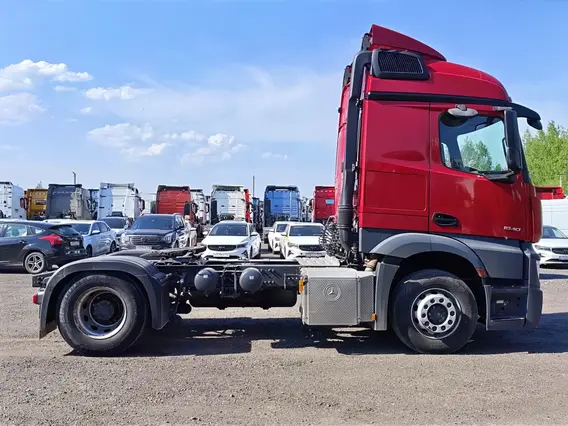 Седельный тягач Mercedes-Benz Actros 2021 года б/у фото 8