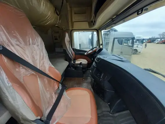 Седельный тягач Foton Auman EST A 2023 года б/у фото 8