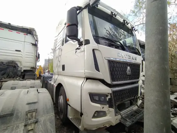 Седельный тягач SITRAK C7H MAX 2023 года б/у