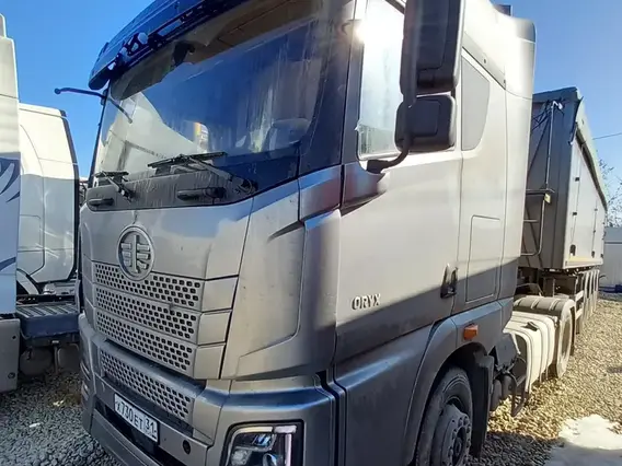 Седельный тягач FAW JH6 2023 года б/у фото 3