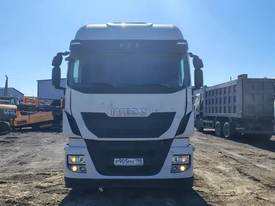 Седельный тягач IVECO Stralis 2021 года б/у фото 2