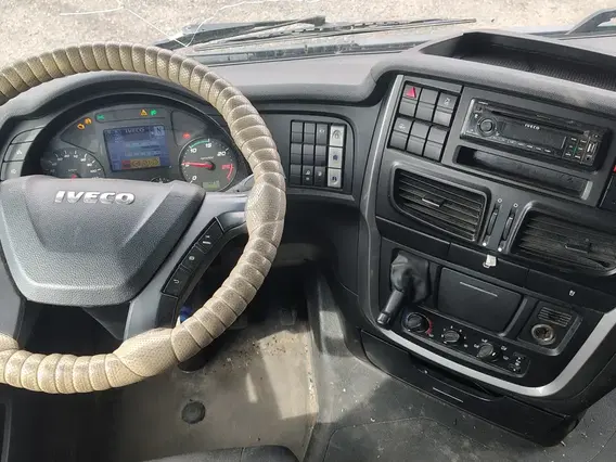 Седельный тягач IVECO Stralis 2021 года б/у фото 11