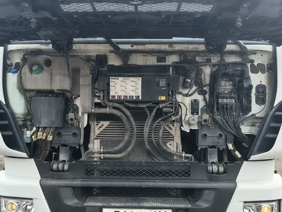 Седельный тягач IVECO Stralis 2021 года б/у фото 15