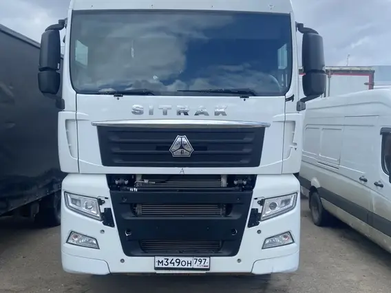 Седельный тягач SITRAK c7h 2023 года б/у