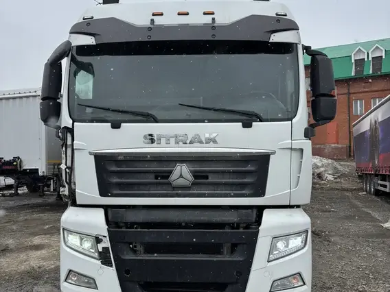 Седельный тягач SITRAK c7h 2023 года б/у фото 2