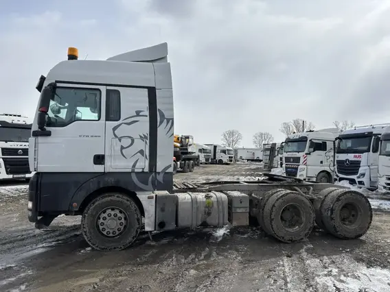 Седельный тягач SITRAK c7h 2023 года б/у фото 3