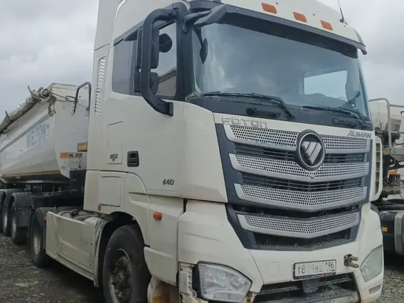 Седельный тягач Foton Auman EST A 2023 года б/у