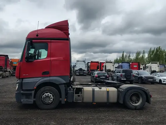 Седельный тягач Mercedes-Benz Actros 2022 года б/у фото 4