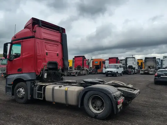 Седельный тягач Mercedes-Benz Actros 2022 года б/у фото 5