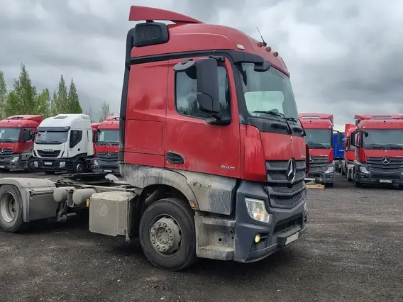 Седельный тягач Mercedes-Benz Actros 2022 года б/у