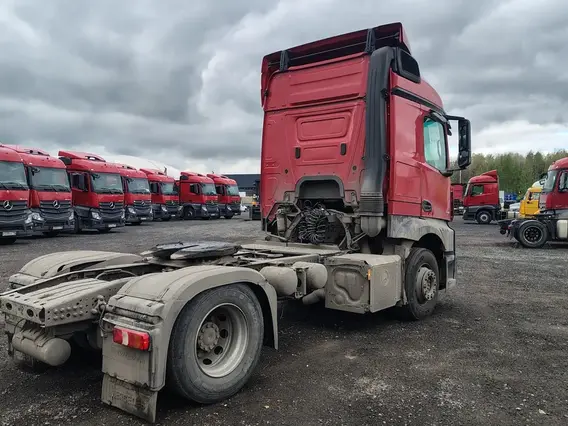 Седельный тягач Mercedes-Benz Actros 2022 года б/у фото 7