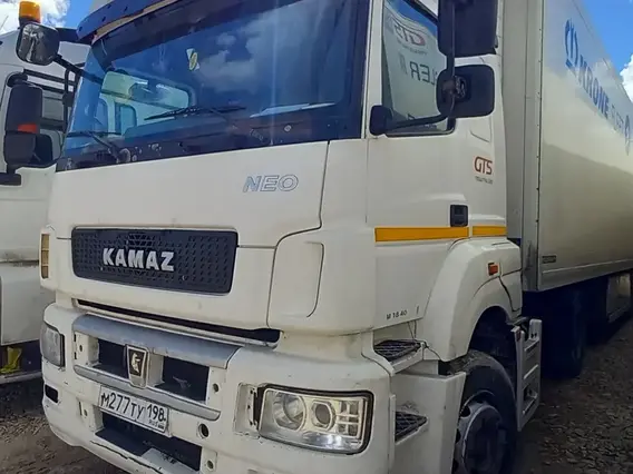 Седельный тягач Камаз 5490 2020 года б/у фото 3