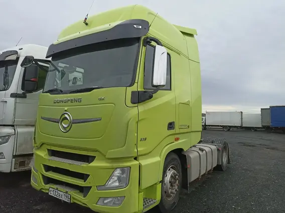 Седельный тягач Dongfeng DFH4180 2023 года б/у фото 3