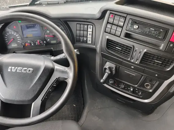 Седельный тягач IVECO Stralis 2021 года б/у фото 11